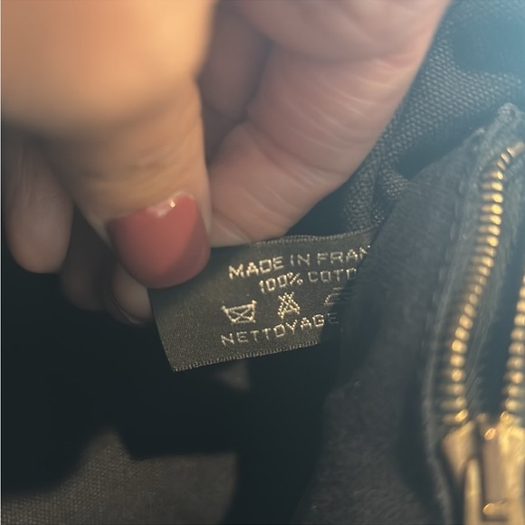 Hermes Toile Fourre-Tout PM. In good used condition. Distress look. - Picture 11 of 11